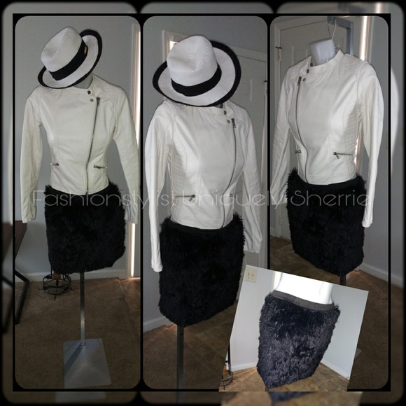 Petticoat Alley Warm Fuzzy Mini-Skirt - Picture 2 of 8